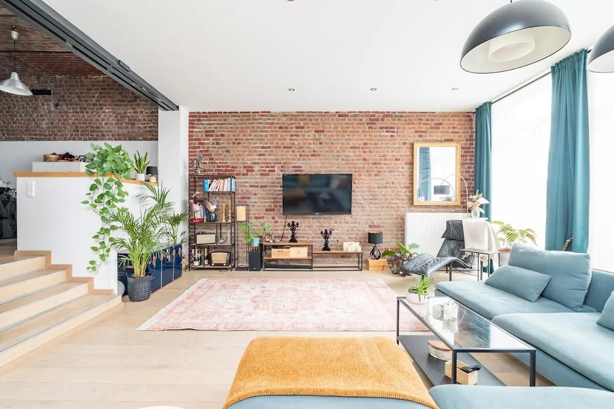Beautiful Loft With Terrace - Midi Station - Flix Villa Brüksel